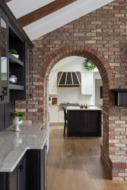 kitchen-design-brick-wall-archway-christine-spillar-interior-design